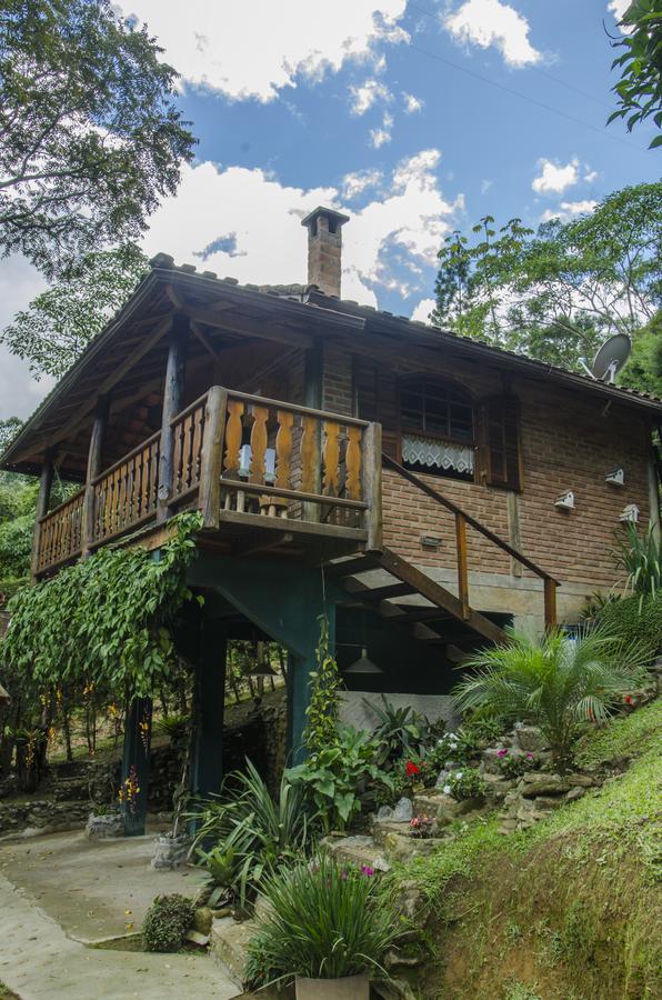 Chalés Lirio dos Vales Visconde De Maua Kültér fotó