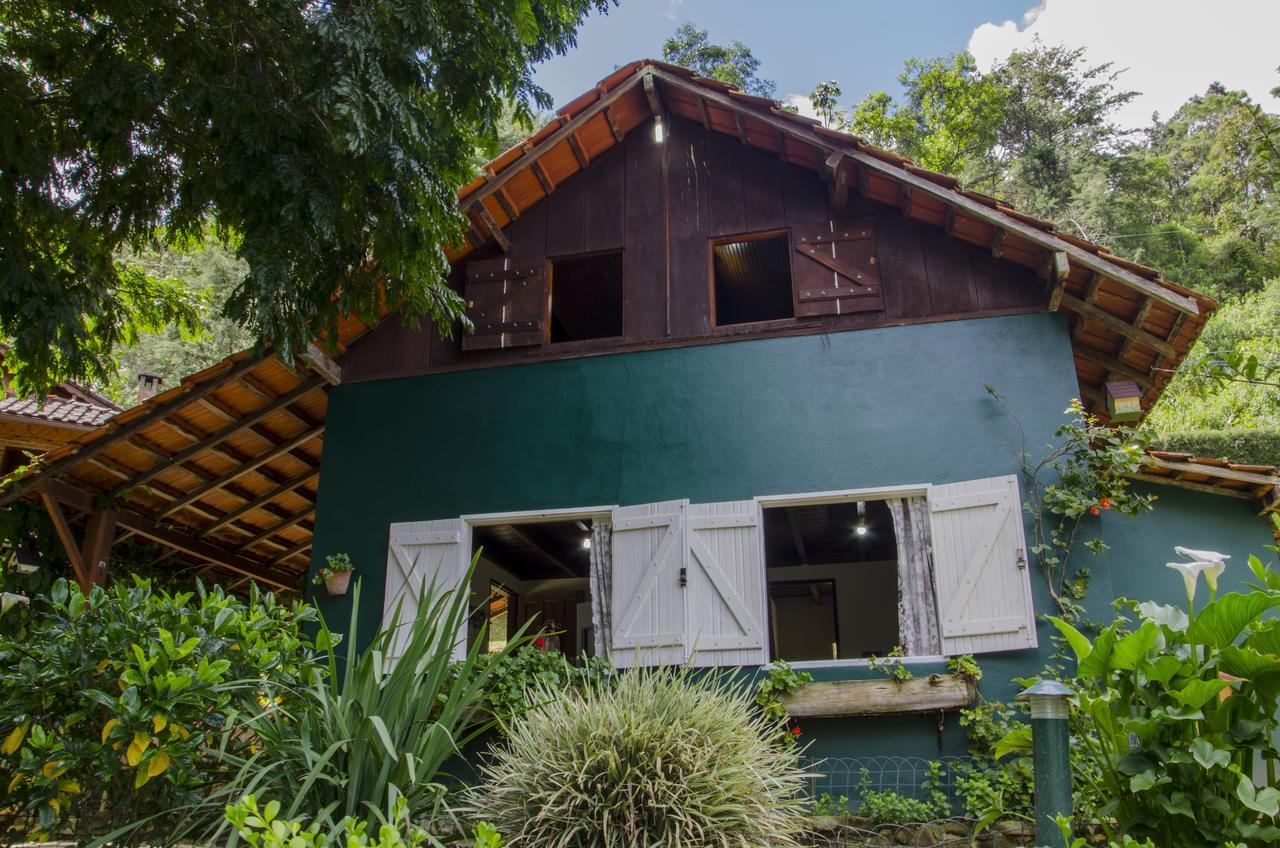 Chalés Lirio dos Vales Visconde De Maua Kültér fotó